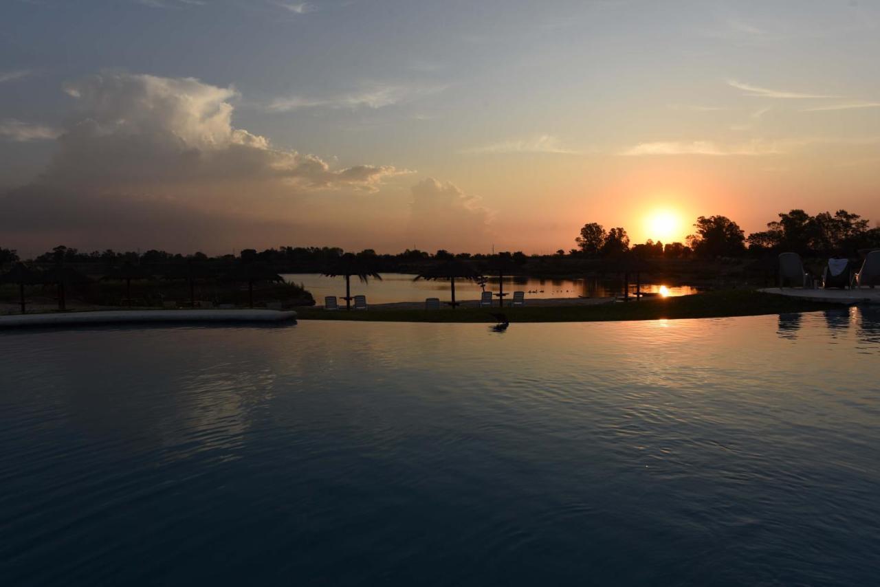 Howard Johnson Resort & Convention Center Ezeiza Kültér fotó
