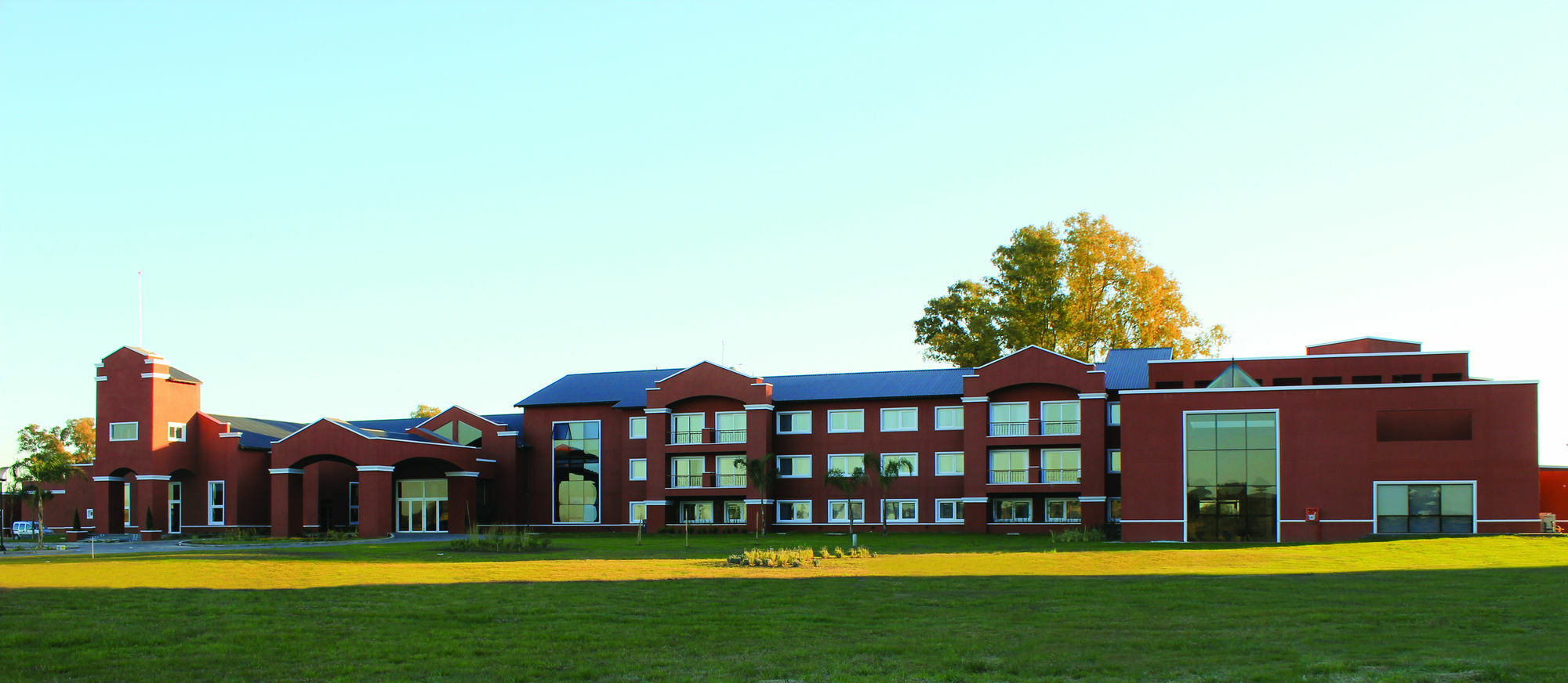 Howard Johnson Resort & Convention Center Ezeiza Kültér fotó